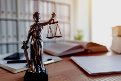 Radca prawny radzi – nabycie spadku w postępowaniu sądowym