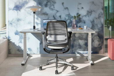 Poradnik – jak czyścić i konserwować krzesła biurowe
